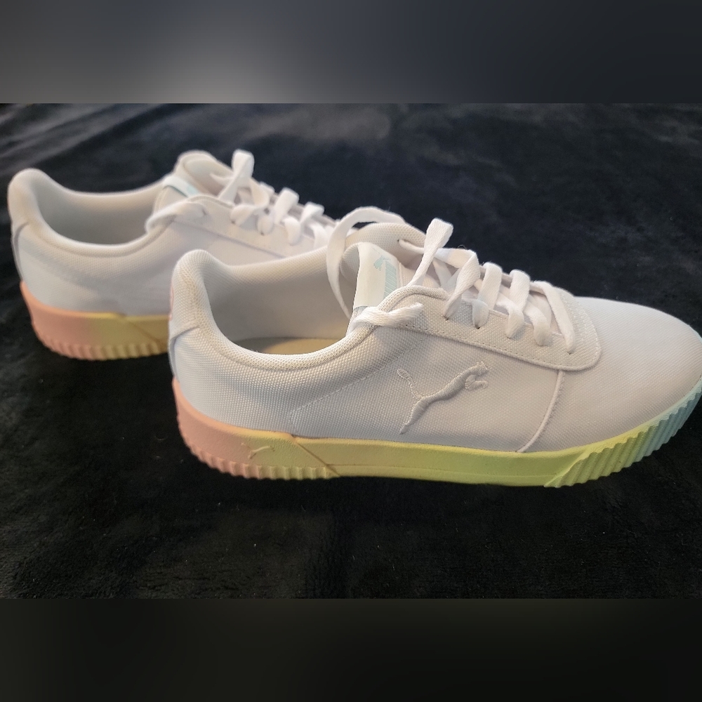 White women's Puma SoftFoam+ shoes